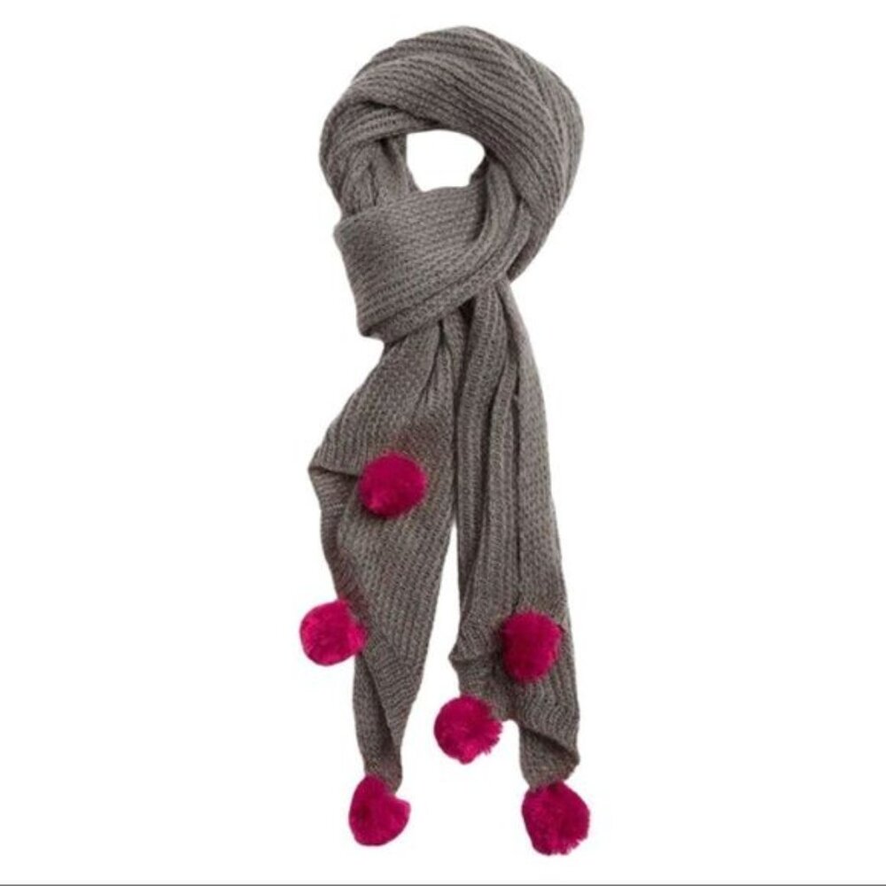 NWT Tucker+Tate Gray knit pompom scarf